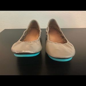 Grey TIEKS Size 9